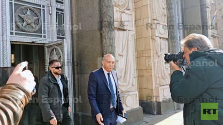 VIDEO: Embajador israelí en Rusia elude preguntas sobre el ataque contra el equipo de RT en el Líbano