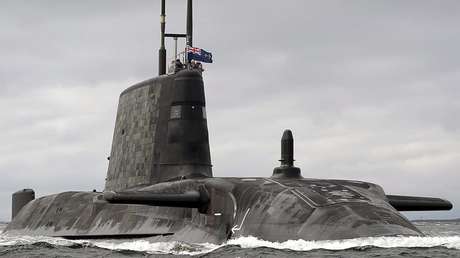 Reportan que un submarino británico está al "acecho" en el mar Arábigo con capacidad para atacar a Irán