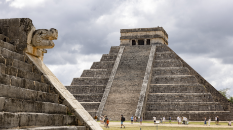 Descubren antiguos mercados mayas en Yucatán