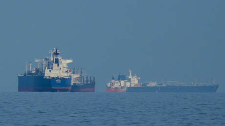 El mayor exportador de crudo reducirá sus suministros a estos países por la guerra en Oriente Medio