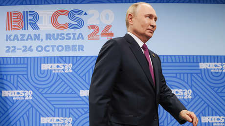 Putin llama a empresarios rusos a profundizar lazos en el BRICS