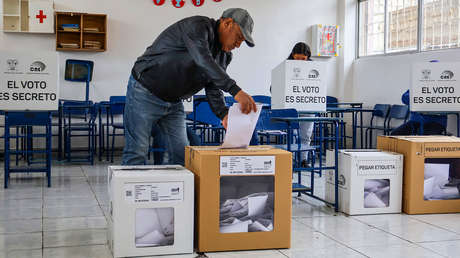 La insólita razón para adelantar elecciones en Ecuador