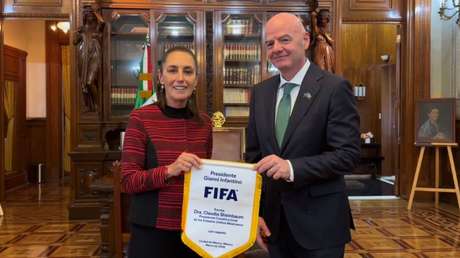 Sheinbaum recibe a Infantino con miras al Mundial 2026