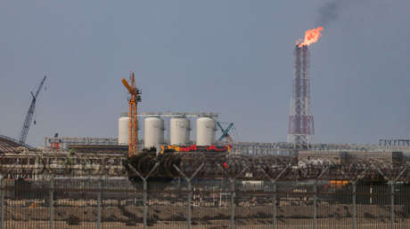 La guerra en Oriente Medio pone en riesgo un recurso vital para la industria de semiconductores