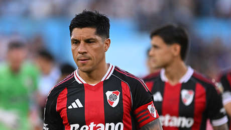 Detienen al padre de un conocido futbolista argentino por denuncia de abuso de una niña