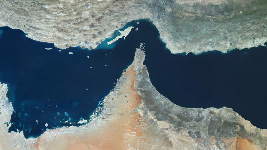 Irán abre el estrecho de Ormuz