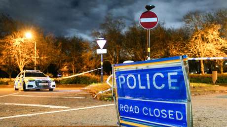 Coche atropella a multitud durante un desfile en EE.UU.