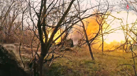 VIDEO: 'Nido' de drones ucranianos, aniquilado por la potente artillería rusa