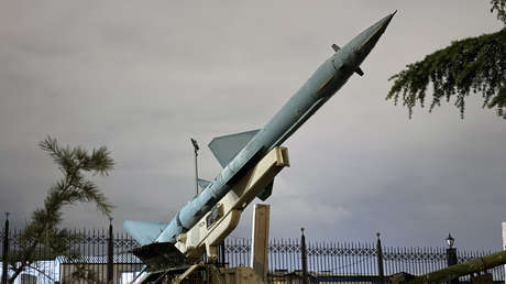 Teherán prepara una "gran sorpresa" y EE.UU. rescata a los pilotos derribados, MINUTO A MINUTO