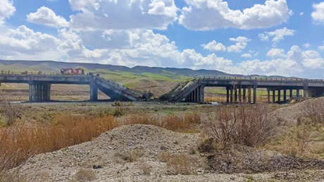 Reportan ataques contra puentes e infraestructura ferroviaria de Irán (IMÁGENES)