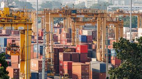 Precios del petróleo se desploman tras el anuncio del alto al fuego entre Irán y EE.UU.