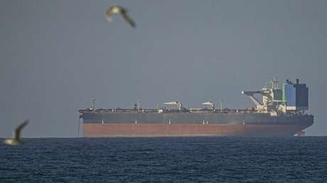 Vance: "Vemos señales de que el estrecho de Ormuz está empezando a reabrirse"