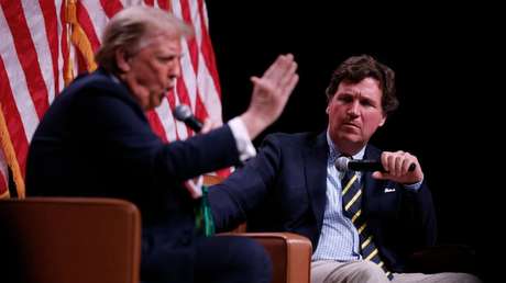 "Perdedores", con "bajo IQ": Trump arremete contra los que lo apoyaron, incluido Tucker Carlson
