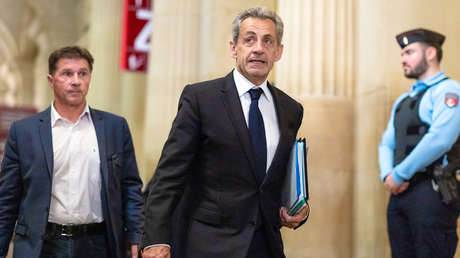 "Es una humillación para su país": Sarkozy sobre su estancia en prisión