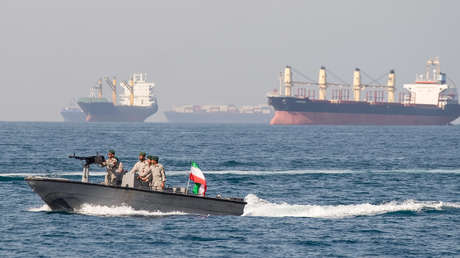 CGRI: El acercamiento de buques de guerra al estrecho de Ormuz es considerado una infracción del cese al fuego