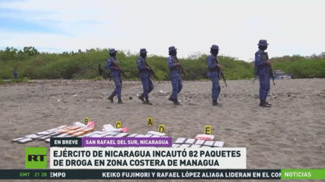 Ejército de Nicaragua incauta 82 paquetes de droga en zona costera de Managua