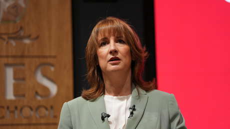 Reino Unido carga contra la "locura" de EE.UU. en Irán que afecta a todo el mundo