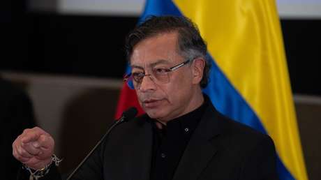 Una canción de Shakira le "saca la chispa" a Petro y enciende una candente polémica