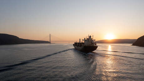 EE.UU. afirma haber detenido "completamente" todo el comercio marítimo desde y hacia Irán