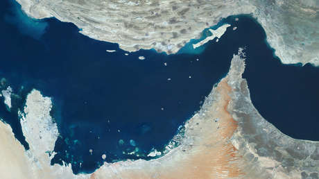 Segundo buque iraní burla el bloqueo de EE.UU. y pasa por Ormuz