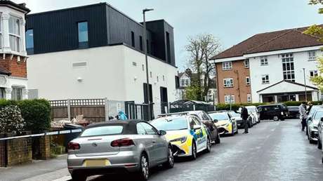 Atacan con bombas incendiarias una sinagoga en Londres