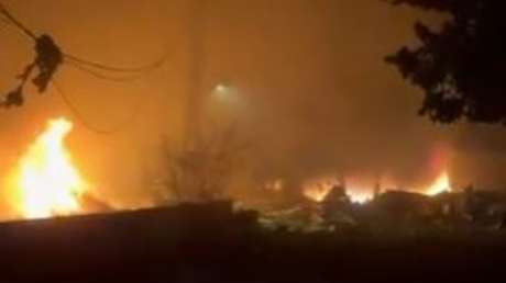 VIDEO: Un fuerte incendio se desata cerca de un hospital libanés tras un ataque de Israel