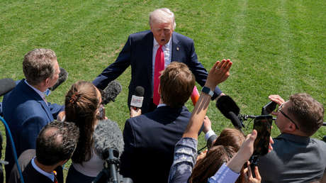 Trump descarta reunirse con el papa para limar asperezas: "No lo veo necesario"