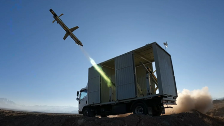 Un misil iraní de bajo costo destruye activos estadounidenses valorados en millones de dólares