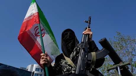 Teherán promete una pronta represalia por el ataque estadounidense contra un buque iraní