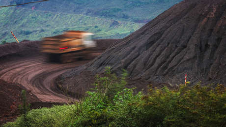 EE.UU. compra minera de Brasil en su intento por romper el dominio chino de tierras raras