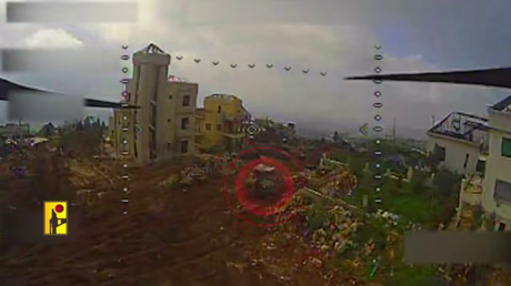 VIDEO: Dron de Hezbolá pulveriza un tanque israelí en una ciudad libanesa