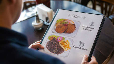 Milanesas de paloma y carne de burro: el 'menú' que provoca un controvertido debate en este país latinoamericano