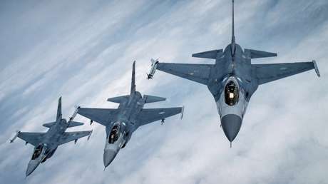 ¿Golpe administrativo en Perú? Militares desoyen al presidente y pactan compra de aviones de EE.UU.