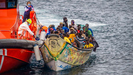 "Habría que meterlos 5 días en un cayuco": el mensaje de un obispo a los antimigrantes de España