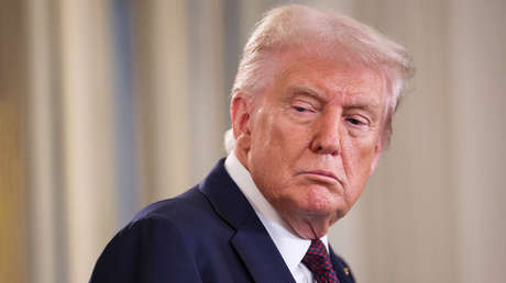 Un alto cargo europeo alerta al bloque sobre los riesgos de alinearse con Trump