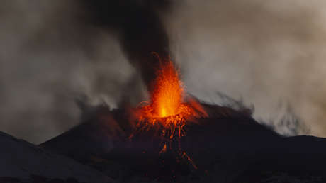 Resuelven el misterio del volcán activo más grande de Europa
