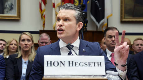 EE.UU. afirma que necesita acceso militar a Groenlandia, al canal de Panamá y al golfo de México