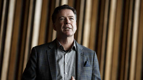 CNN: Exjefe del FBI es detenido