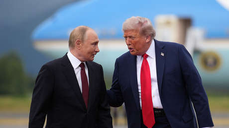 Putin y Trump mantienen una conversación de una hora y media
