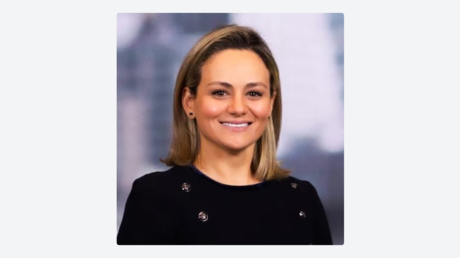 Ejecutiva de JP Morgan es acusada de convertir a un empleado en esclavo sexual