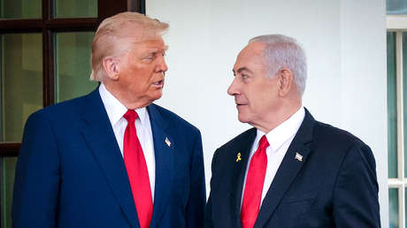 Exasesor de Trump revela la influencia de Netanyahu en el ataque contra Irán