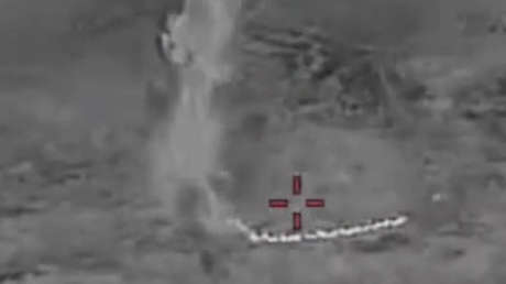 Israel ataca túnel subterráneo de Hezbolá (VIDEO)