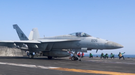 VIDEO: EE.UU. muestra el despegue de aviones de combate supersónicos como parte del 'Proyecto Libertad'