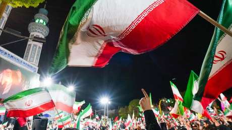 Сancillería iraní: "Los tuits inconexos y delirantes ya no tienen ninguna influencia sobre la realidad"