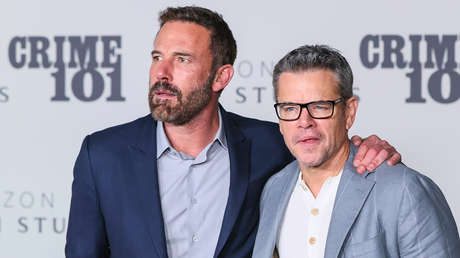 Productora de Matt Damon y Ben Affleck se mete en problemas con la Policía por una película de Netflix