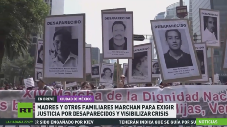Madres y otros familiares marchan para exigir justicia por desaparecidos en México