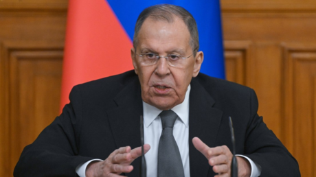 Lavrov: "Volvimos a los tiempos en que todo se decidía por la fuerza"