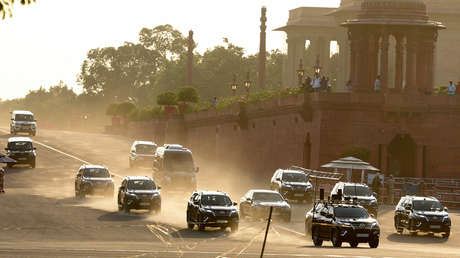 Modi reduce su comitiva un 50 % y apuesta por coches eléctricos por esta razón