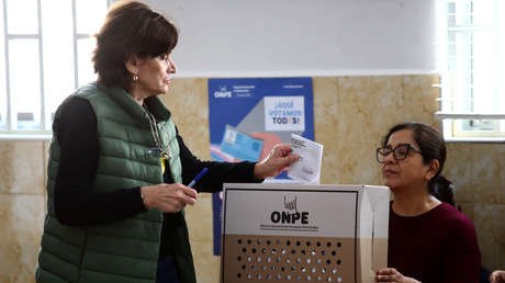 La incómoda verdad del tercer 'candidato' ganador de las presidenciales en Perú