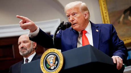 "Se meterá en un buen lío": Trump responde al esceptismo de un 'halcón proguerra' sobre Irán